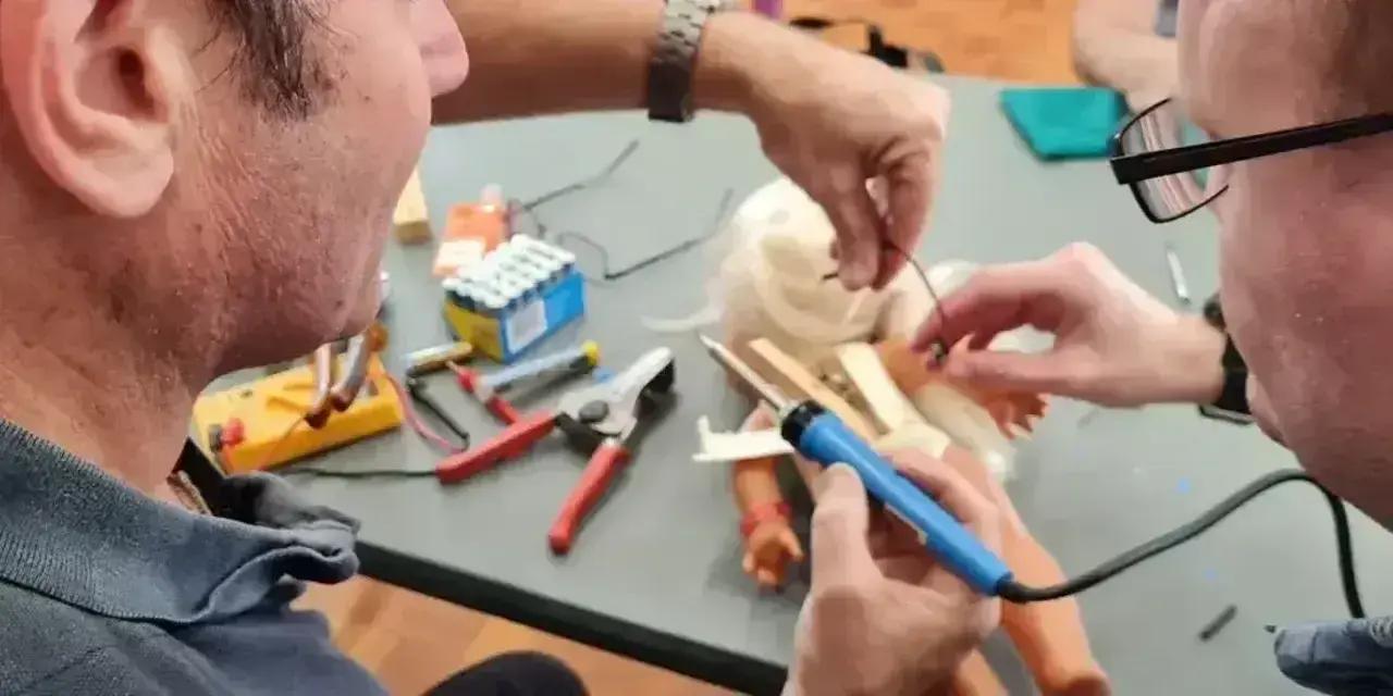 Fix & Repair at New Lynn Community Café