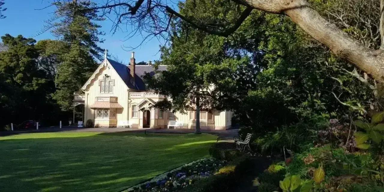 Explore Historic Highwic House Tour | Epsom