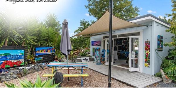 Sarah C - Indoor Outdoor Art and Gifts