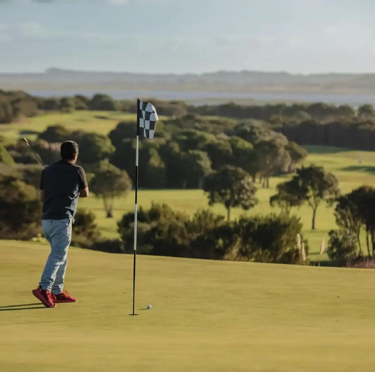 Carrington Golf Course gallery image