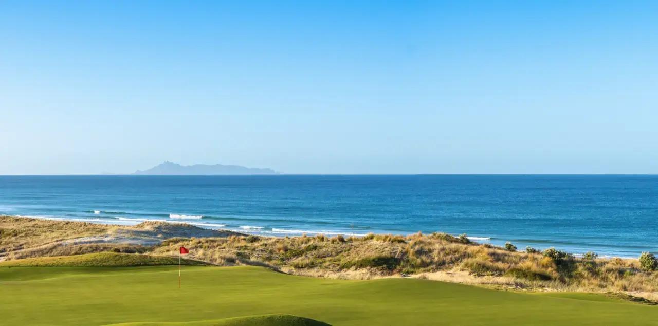 Te Arai Links gallery image