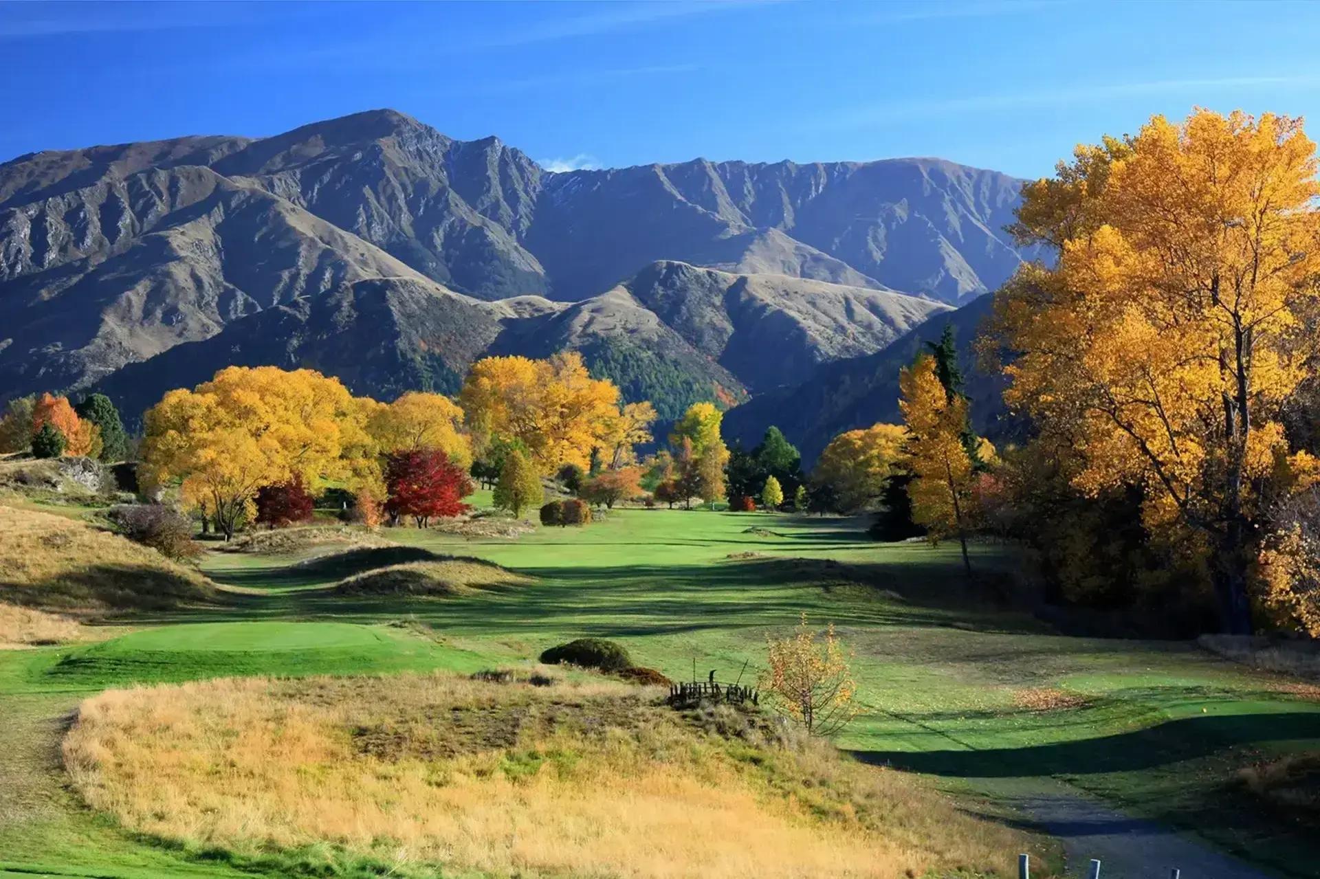 Arrowtown Golf Club gallery image