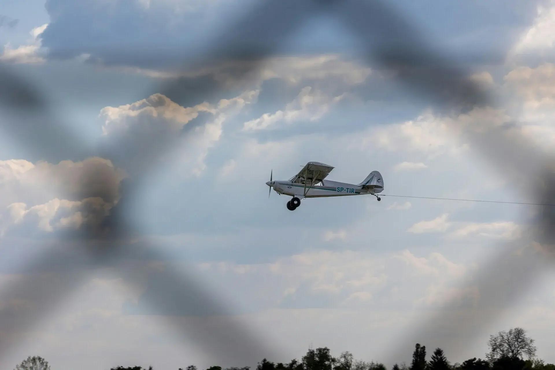 Gliding club activity 4