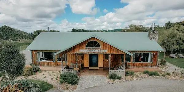 Makoura Lodge
