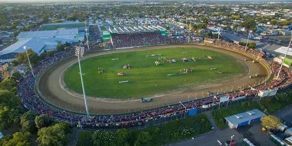 Central Energy Trust Arena