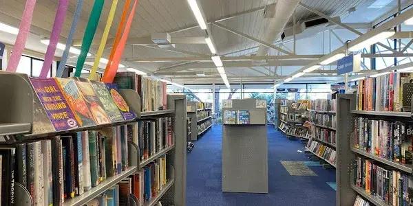 Miramar Library | Motu-kairangi