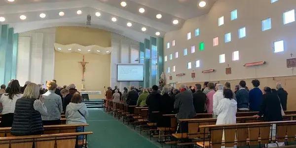 Holy Cross Catholic Church