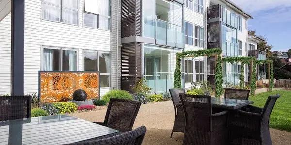 Discover a haven of comfort at Lady Allum Village, located in Milford, Auckland, one of the most cherished retirement villages on the North Shore