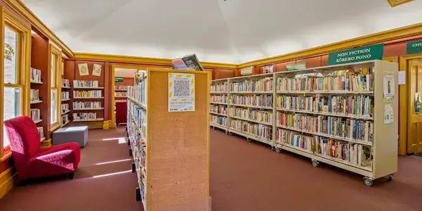 Arrowtown Library