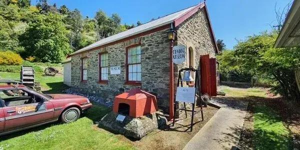 Few places offer such a deep dive into the history of the Teviot Valley as the Teviot District Museum in Roxburgh, a standout among museums in Otago
