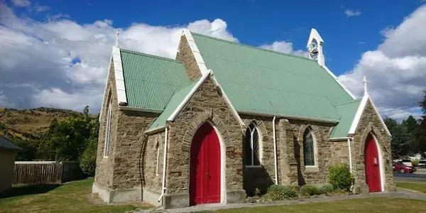 Roxburgh Public Library And Visitor Center
