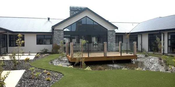 Situated in Waikiwi, Invercargill, Southland, Radius Clare House is a leading name among retirement villages in Invercargill, offering exceptional senior living