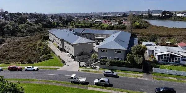 If you’re on the hunt for retirement villages near me in East Auckland with a focus on aged care, Ambridge Rose Manor in Pakuranga, Auckland, is a top contender