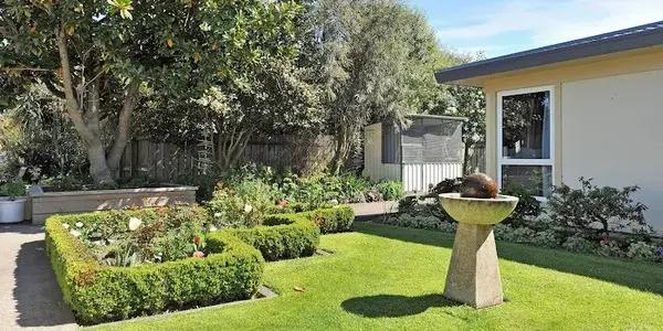 Waterlea Lifecare, situated in Springlands, Blenheim, Marlborough, is a distinguished option among retirement villages in Marlborough, known for its caring and supportive environment