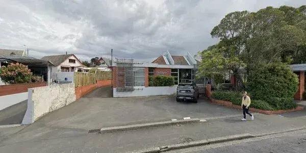 McGlynn, situated in the peaceful Maori Hill area of Dunedin, Otago, offers a specialized and compassionate environment for those exploring retirement villages in Dunedin