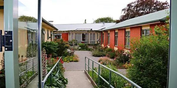 Located in Gore, Resthaven Village is a top pick among retirement villages in Southland for those seeking a serene and accessible setting