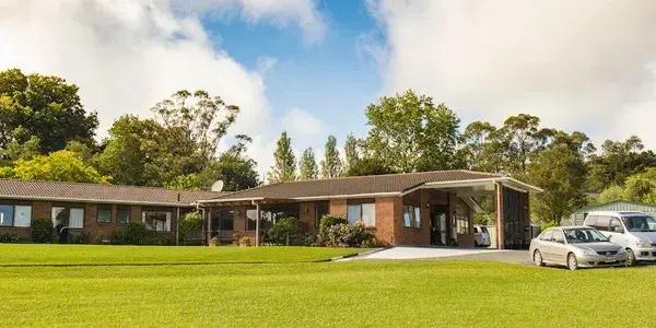 Radius Baycare, situated in the tranquil surroundings of Haruru Falls, Paihia, Northland, in the Far North district, offers a unique venue for hosting memorable events