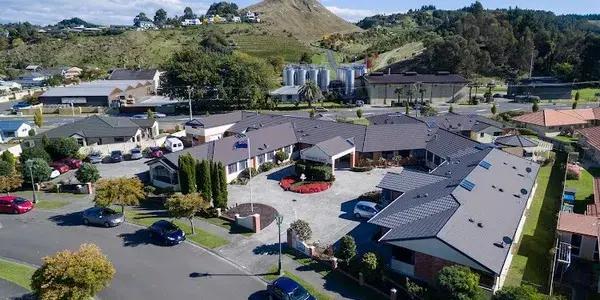 Radius Hampton Court, located in Taradale, Napier, is a unique gem among retirement villages in Hawkes Bay, offering a caring and accessible space for seniors and events alike