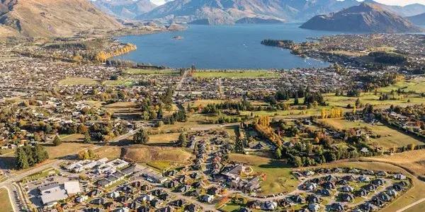 Nestled in the heart of Wānaka, Otago, Aspiring Village offers a unique blend of comfort and charm for retirees