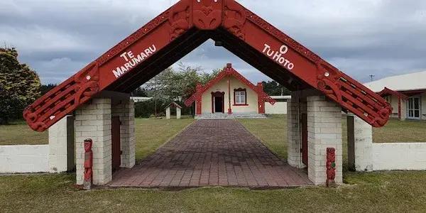 Hinemihi Marae