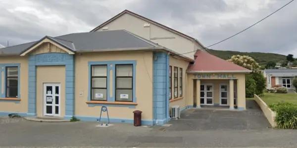 Bluff Town Hall