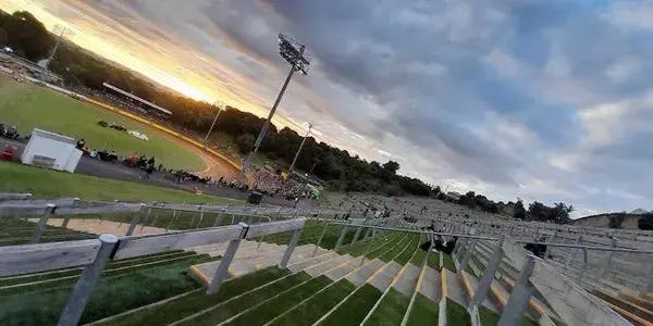 Western Springs Stadium and Park